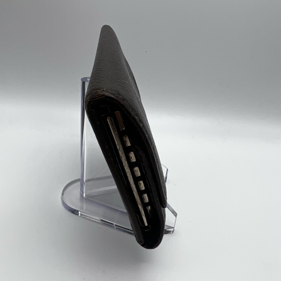 Louis Vuitton Key Holder - Picture 5 of 9